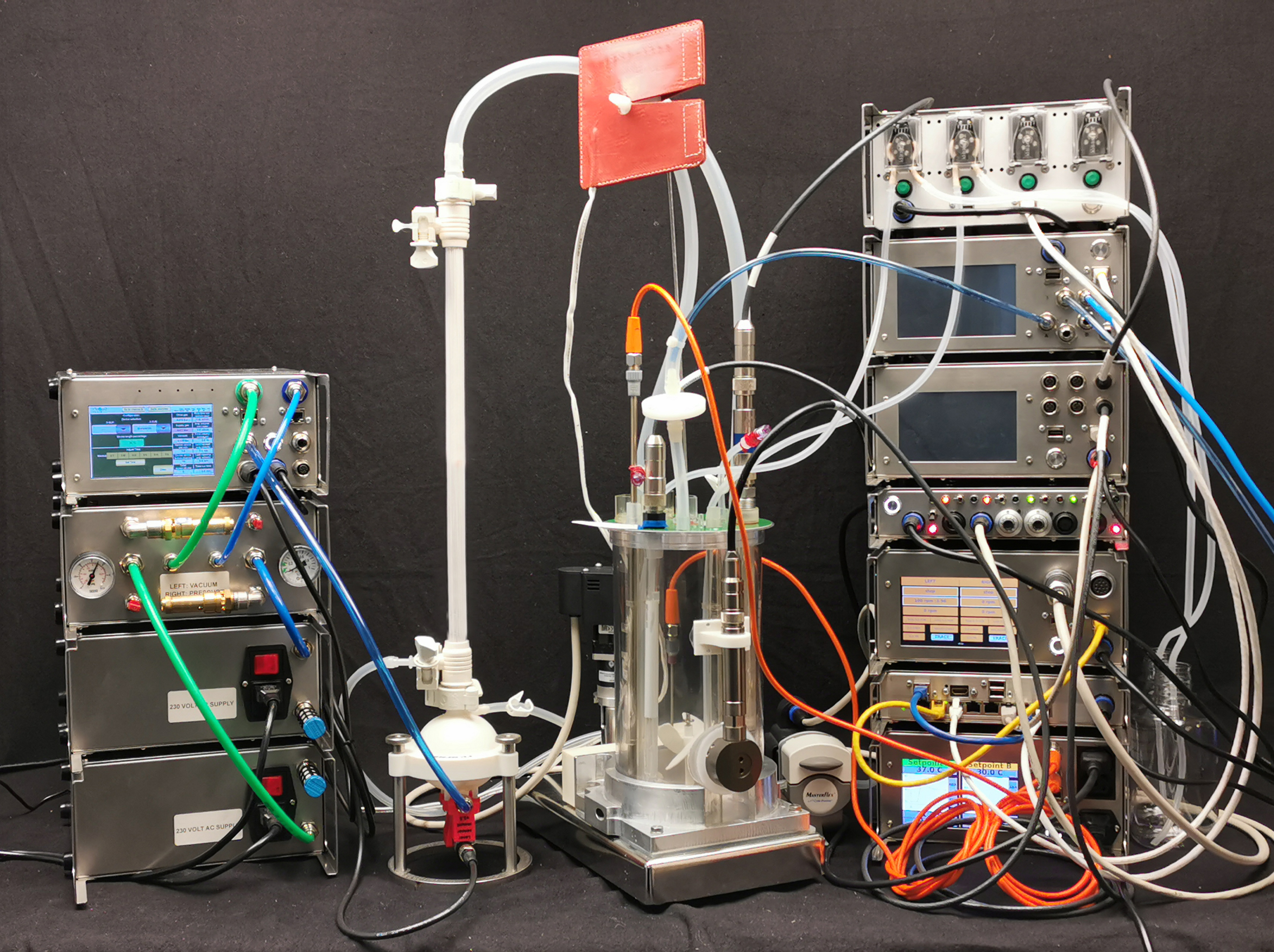 Cronus PCS tower in control of CellMembra 3 on MST